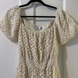 Ivy City Co Cream Lace Midi Dress